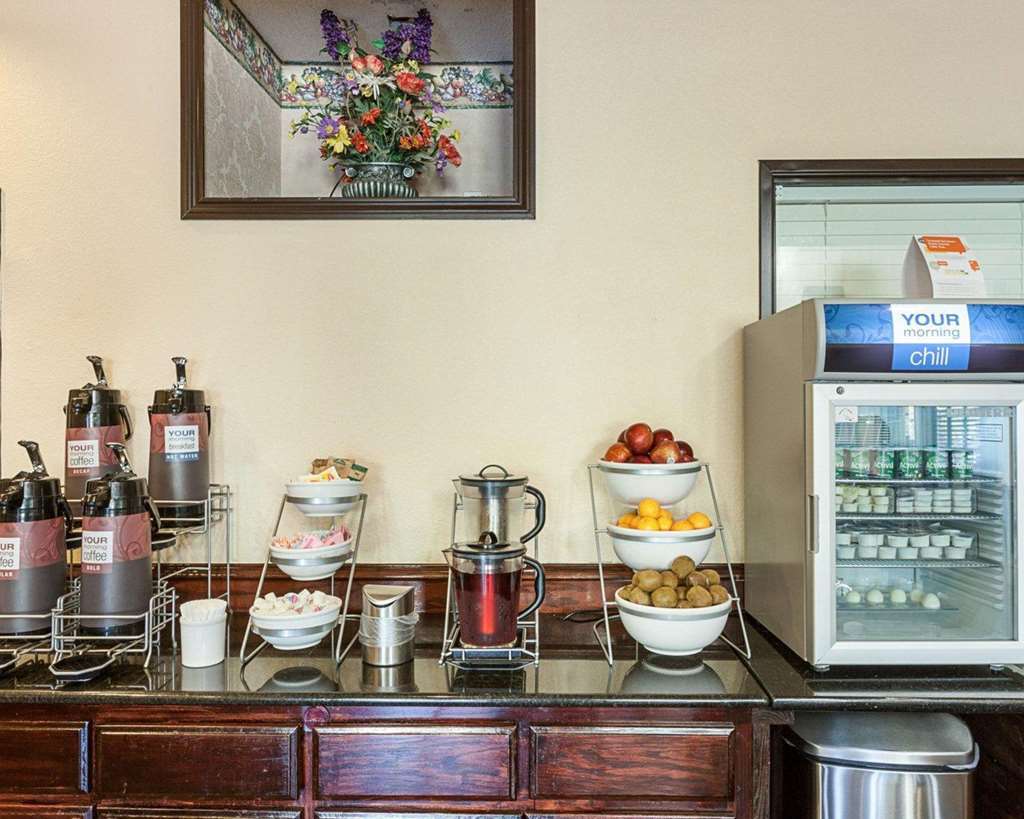 Comfort Suites San Antonio Airport North Ресторан фото