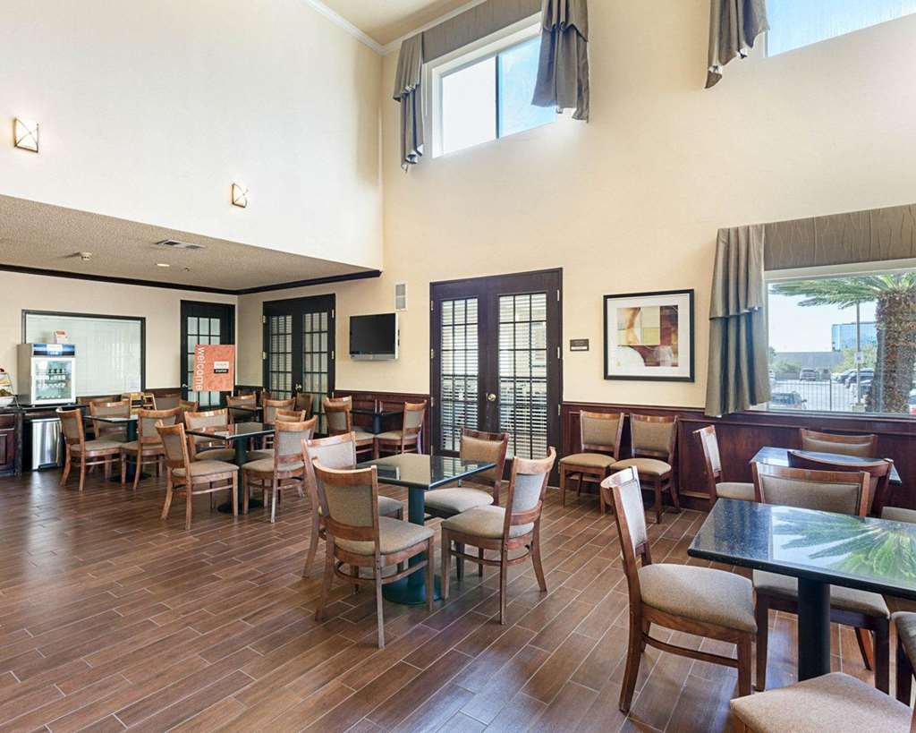 Comfort Suites San Antonio Airport North Ресторан фото