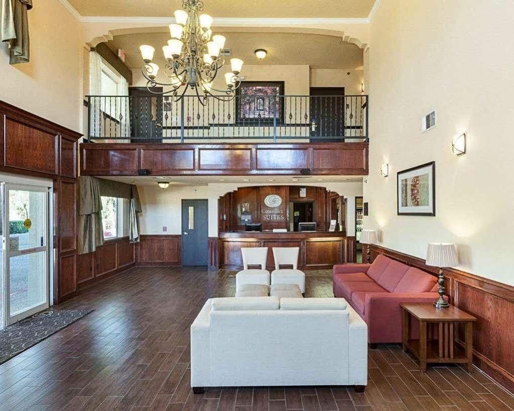 Comfort Suites San Antonio Airport North Экстерьер фото